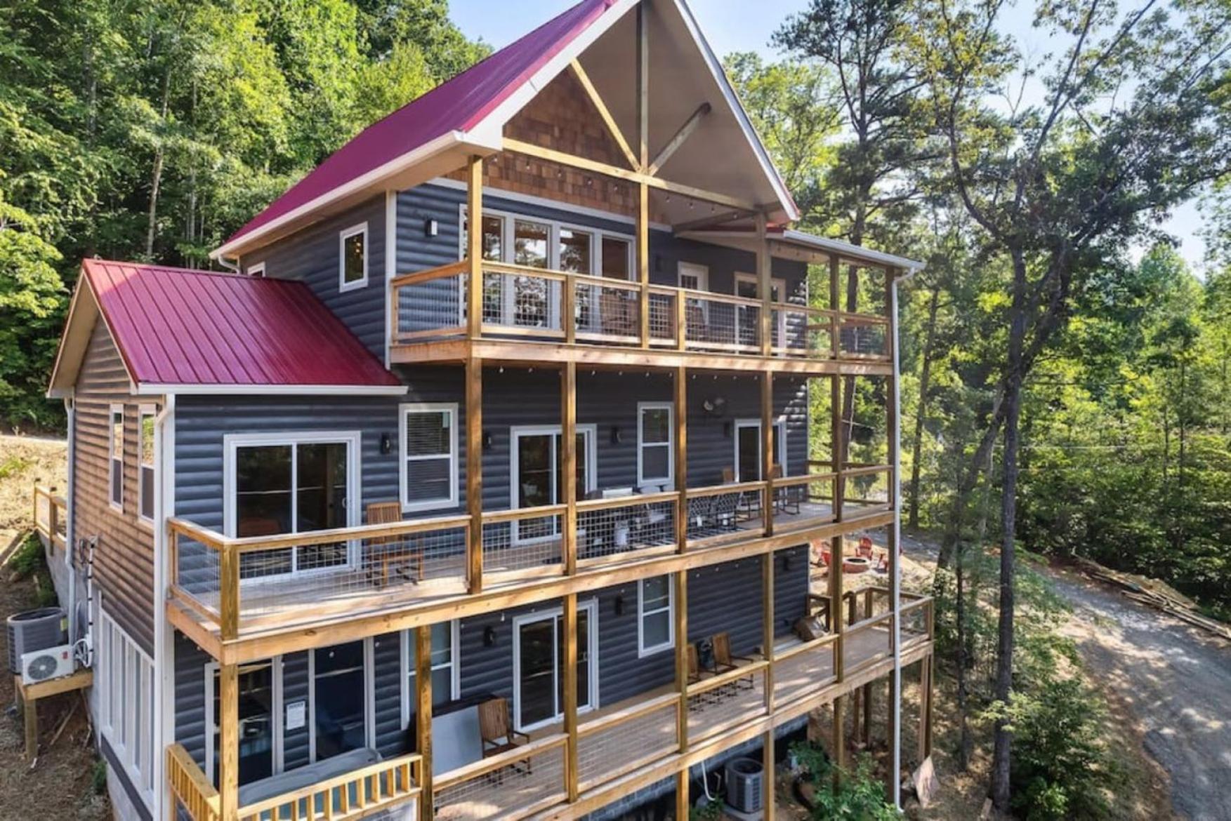 Tranquil Mountain Getaway By Ghosal Luxury Lodging ガトリンバーグ エクステリア 写真