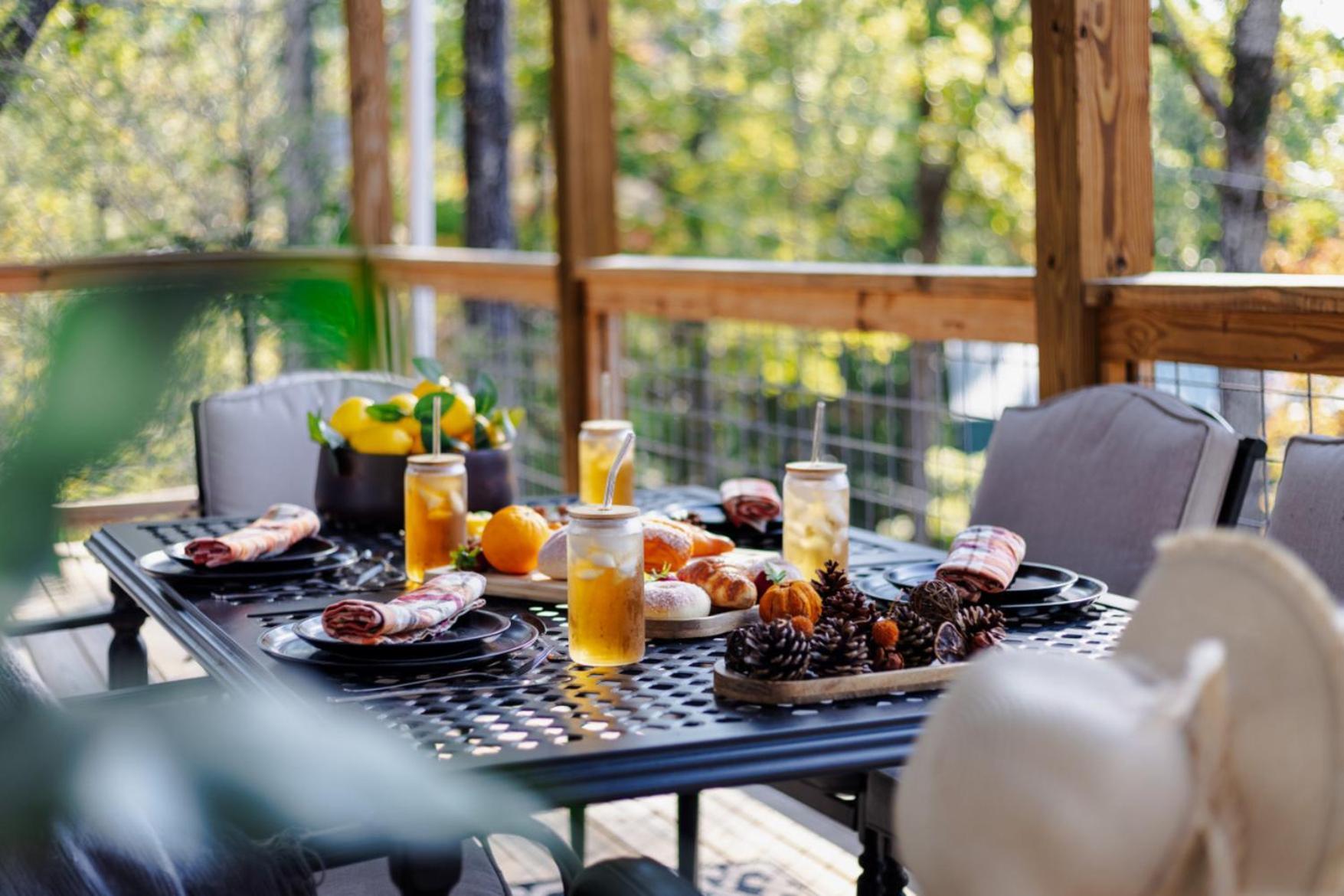 Tranquil Mountain Getaway By Ghosal Luxury Lodging ガトリンバーグ エクステリア 写真